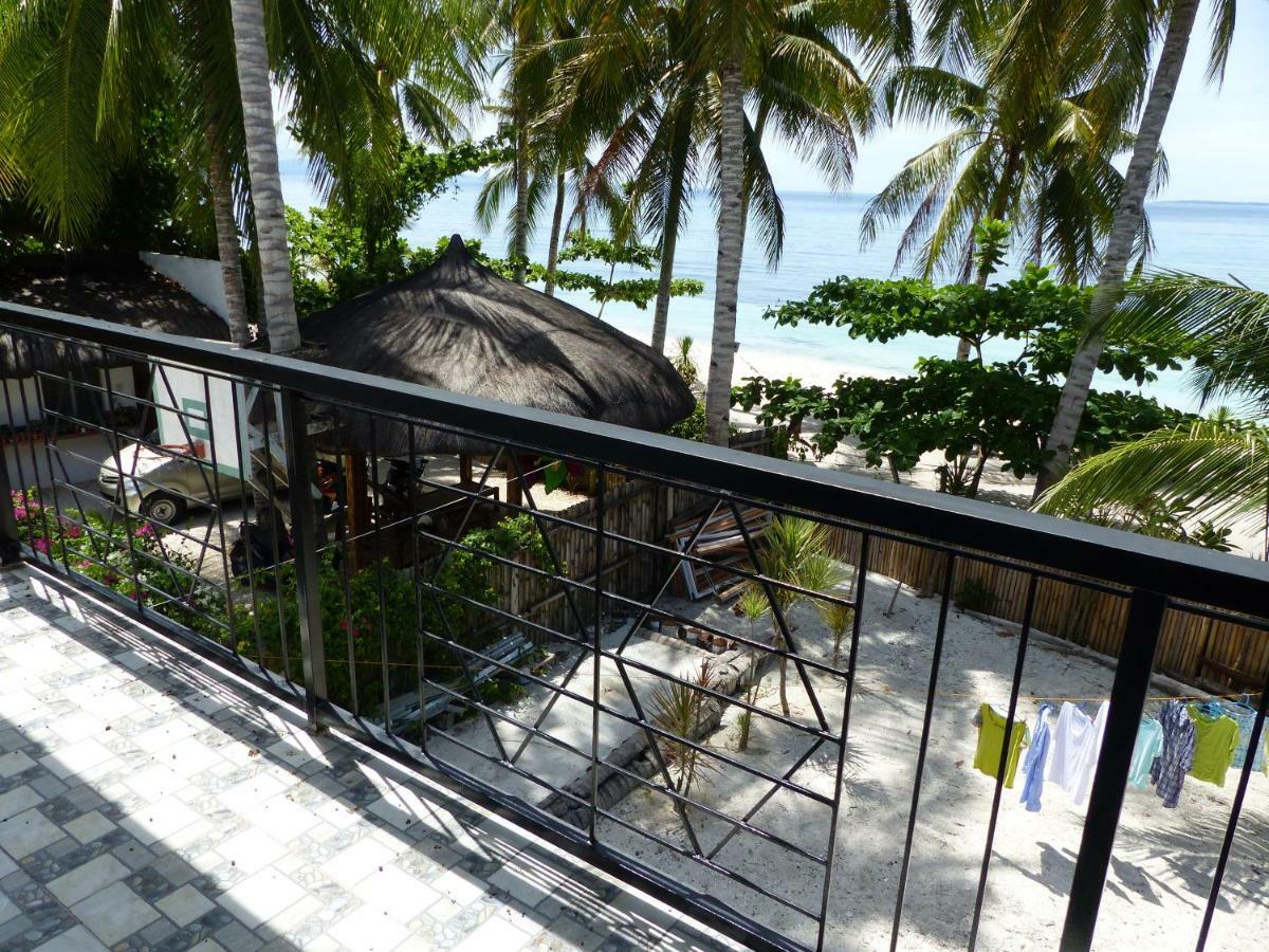 D & B Bluestar Beach Resort Panglao Exteriör bild